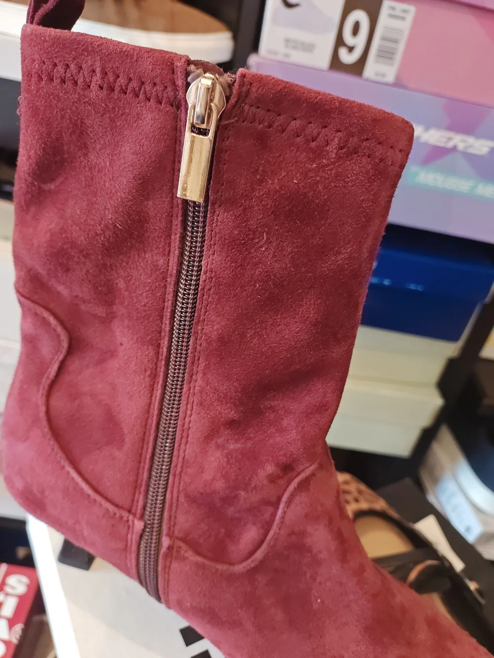 Tahari sleek burgundy